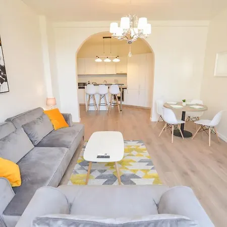 Spacious Deluxe Old Town-free Parking Bucharest